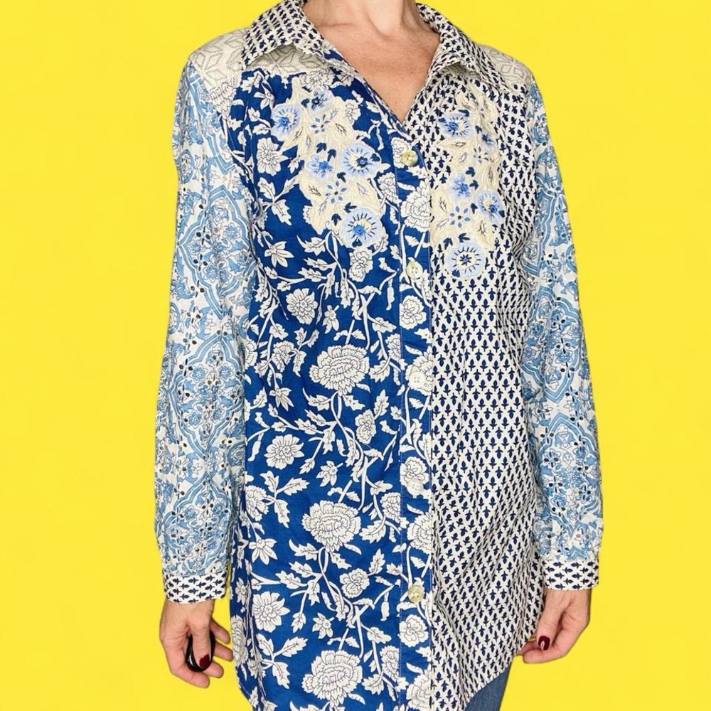 Soft Surroundings Blue & White Linen Eyelet Floral Embroidered Shirt - Picture 7 of 8